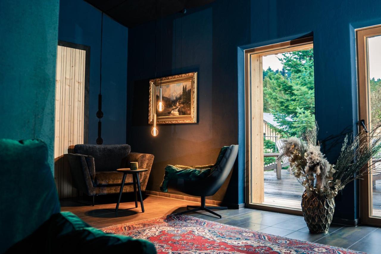 Forstgut - Premium Waldchalets Und Lodge Suiten Regen Luaran gambar