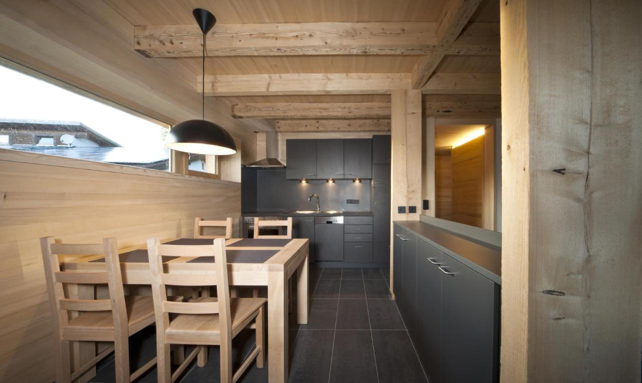 Forstgut - Premium Waldchalets Und Lodge Suiten Regen Luaran gambar