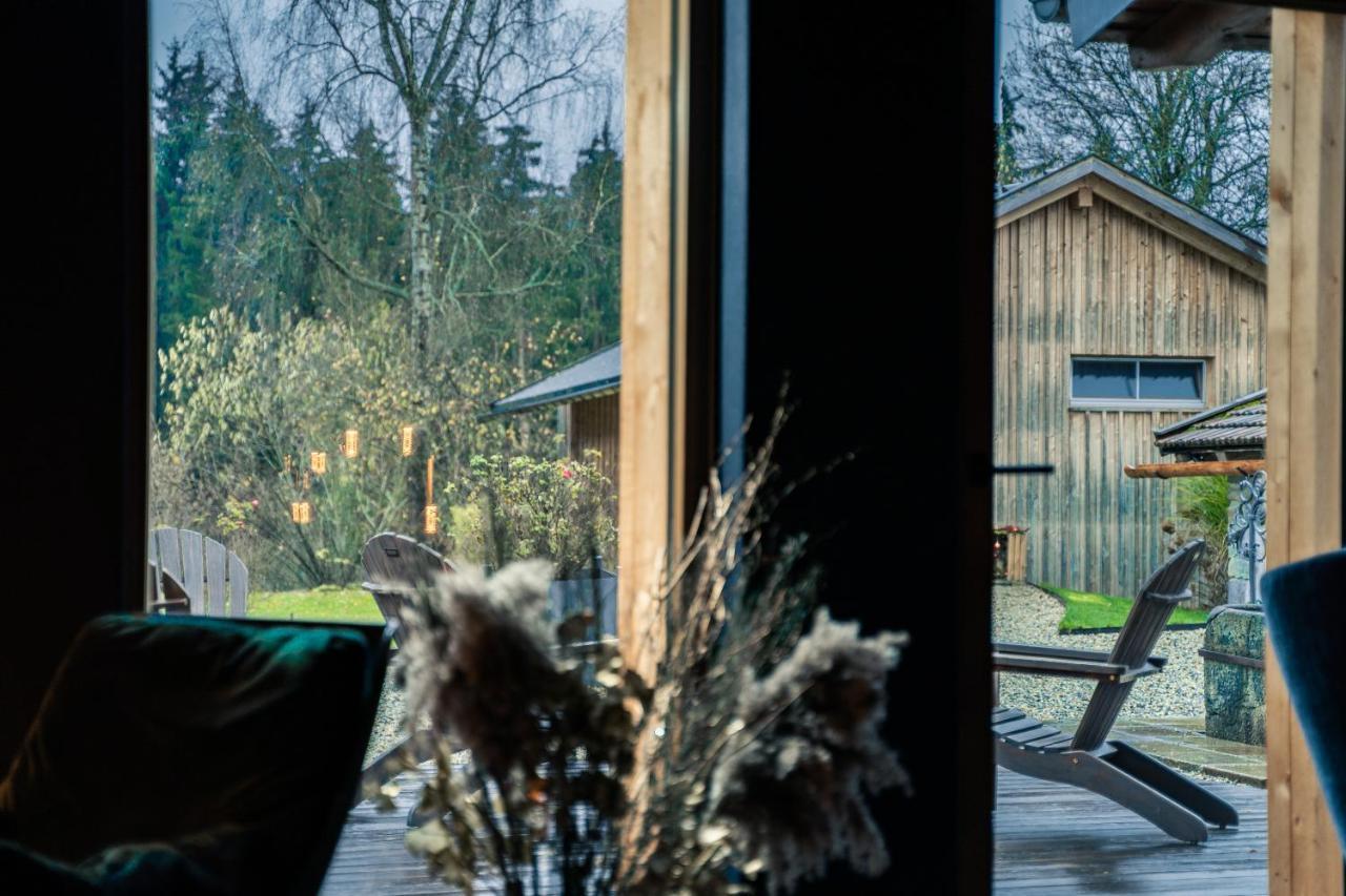 Forstgut - Premium Waldchalets Und Lodge Suiten Regen Luaran gambar