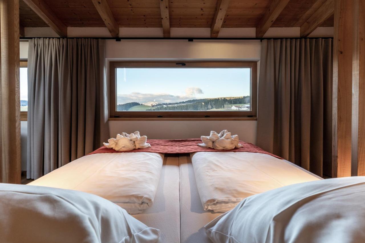 Forstgut - Premium Waldchalets Und Lodge Suiten Regen Luaran gambar