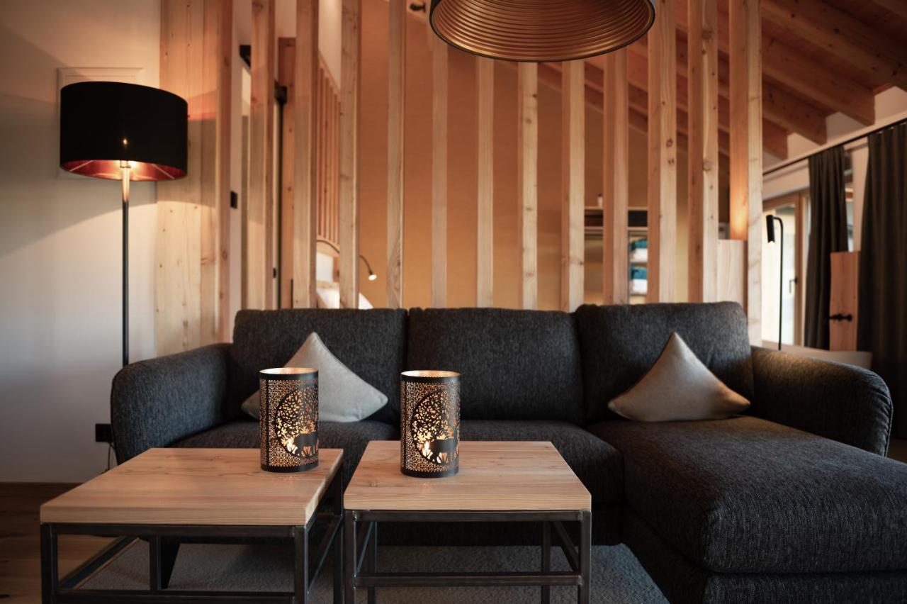 Forstgut - Premium Waldchalets Und Lodge Suiten Regen Luaran gambar